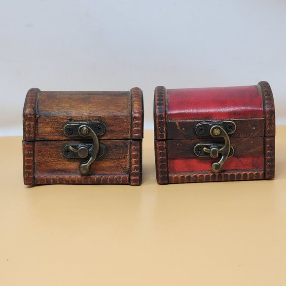 Set Of 2 Antique Style Mini Wooden Treasure Chest Boxes With Latch - Picture 1 of 14